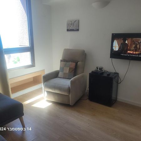 Beach Apartments Хайфа Экстерьер фото