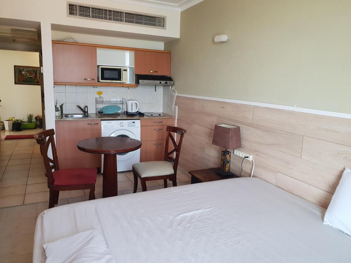 Beach Apartments Хайфа Экстерьер фото