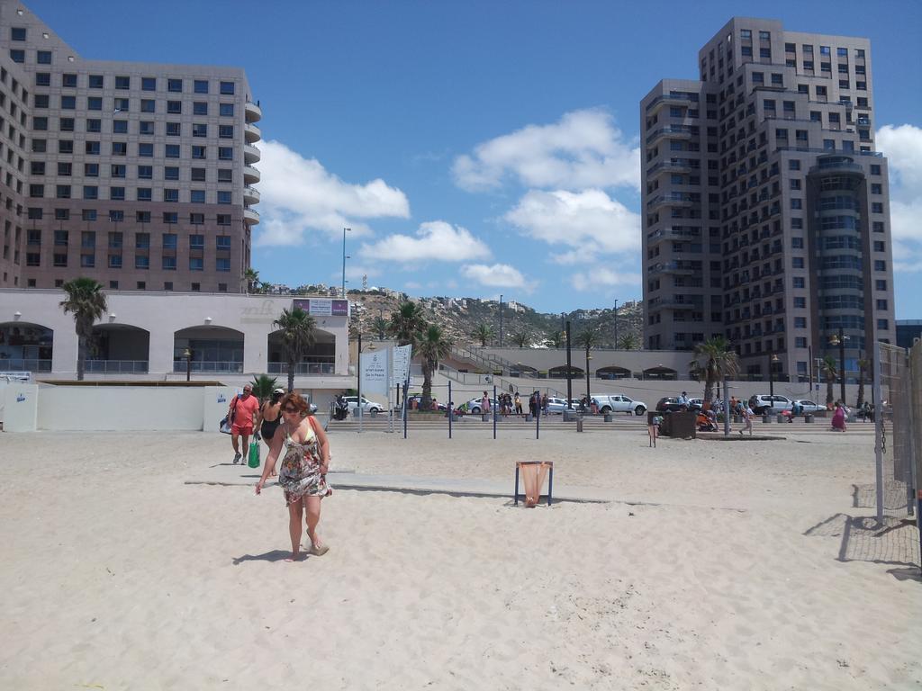 Beach Apartments Хайфа Экстерьер фото